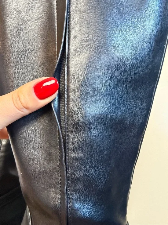 Naturalizer Black Leather Pointed-Toe Knee Boots with Mid Heels - Picture 6 of 13